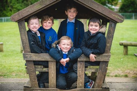 Beanfield Primary School Uniform