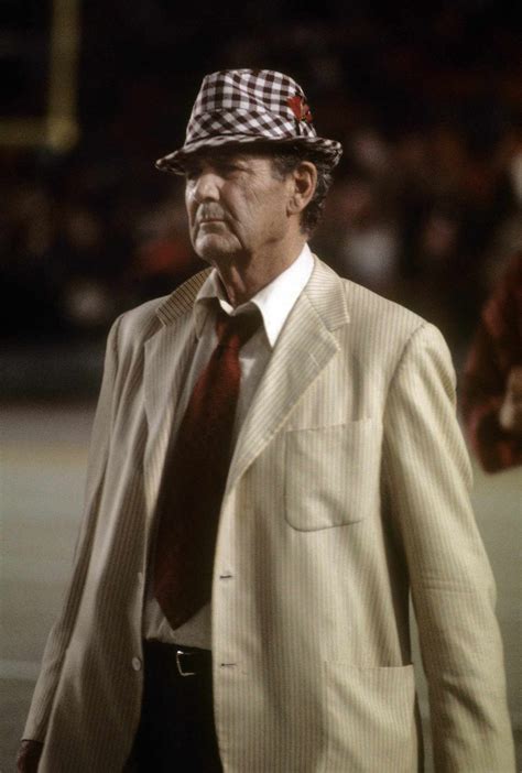 bear bryant in suit
