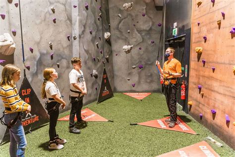 bear grylls climbing wall