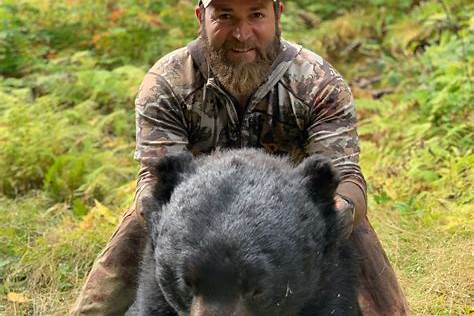 bear hunting gay
