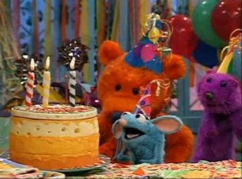 bear in the big blue house mouse party part 3