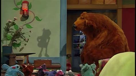 bear in the big blue house shadow song