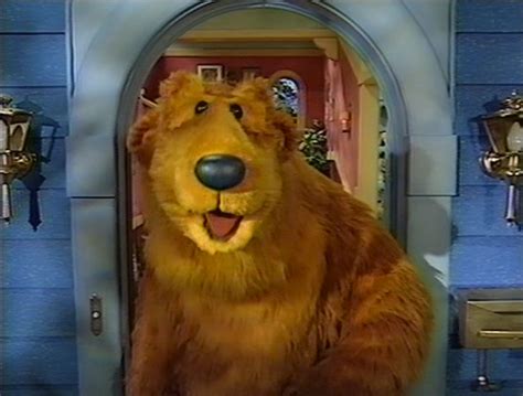 bear in the big blue house up