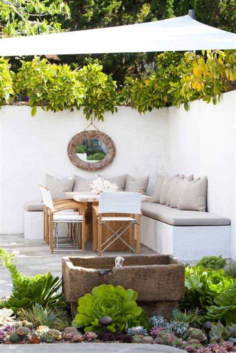 Beautiful Outdoor Dining Spaces That You Will Be Loved(39