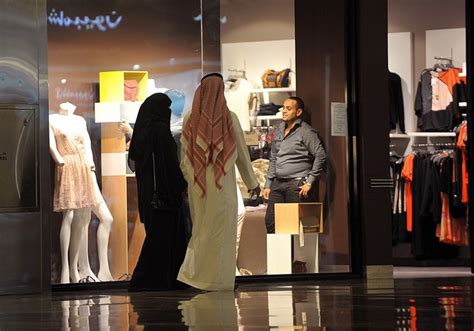 beauty sales jobs saudi arabia