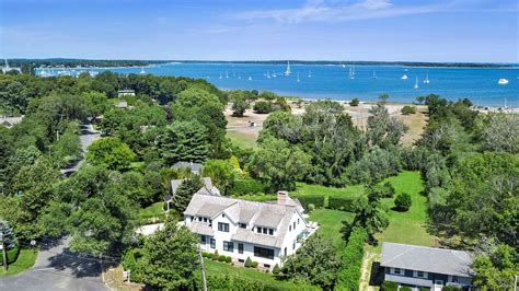 bed and breakfast sag harbor new york