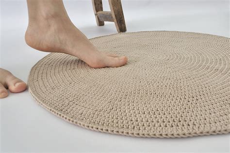 bed bath and beyond round bathroom rugs