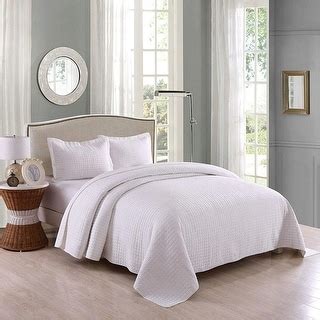 Bed Bath And Beyond White Bedspread
