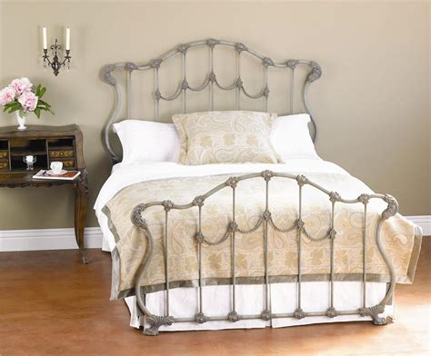 Bedding For Iron Beds