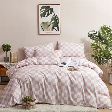 Bedding Pink Plaid