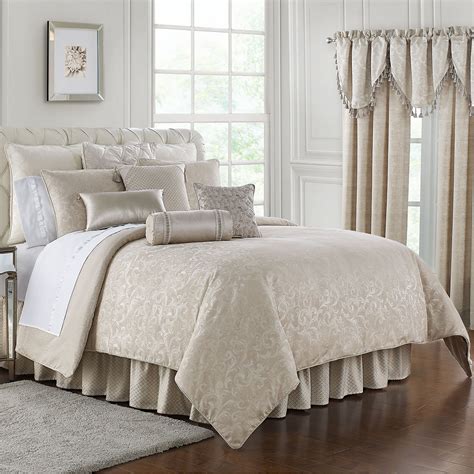 Bedding and Linens