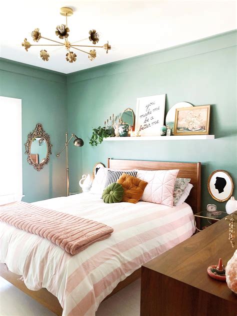 Pin on Green and pink eclectic bedroom