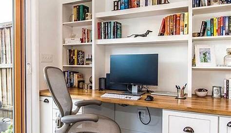 10 Awesome Layouts for a Bedroom With a Desk