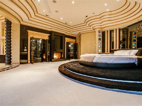 Beds For Big Rooms