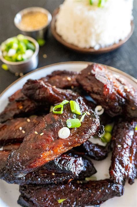 Beef Finger Ribs with Accompaniments