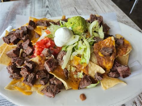 Beef Nachos Calories