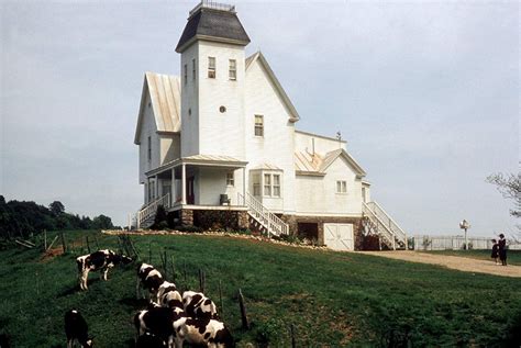 beetlejuice Tumblr Beetlejuice house, Beetlejuice movie, Model homes
