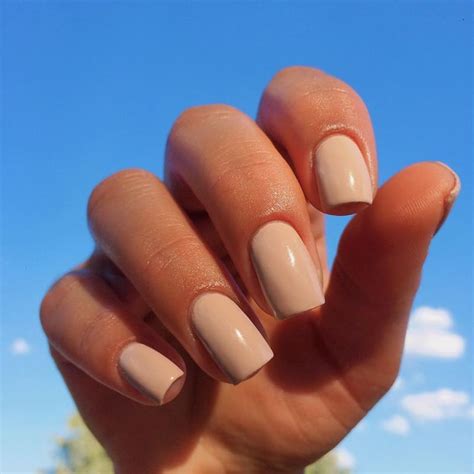 25 Chicest Beige Nails for Every Woman in 2021 NailDesignCode