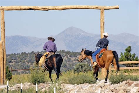 Bench Creek Ranch: Discover the Serene Beauty of a Rustic Retreat