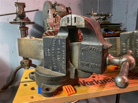 Bench Vise Antique