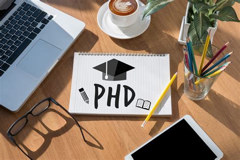 benefits of pursuing a phd degree online