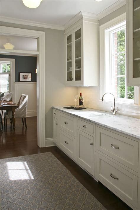 benjamin moore classic gray kitchen cabinets