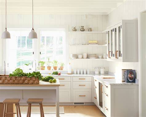 White Kitchen Paint Color Linen white 912 Benjamin Moore 