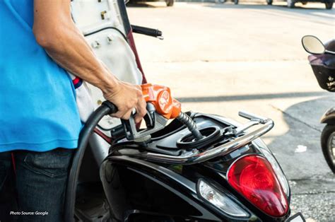 Rahasia Mengatasi Vespa Matic Boros Bensin, Dijamin Hemat!