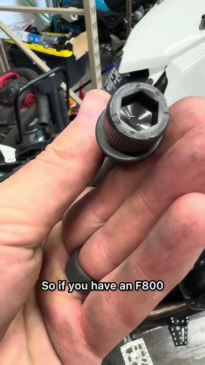 Bent Shock Bolt