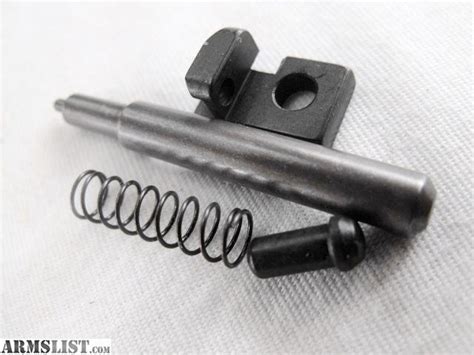 Beretta So5 Firing Pin Guide Locking Screw