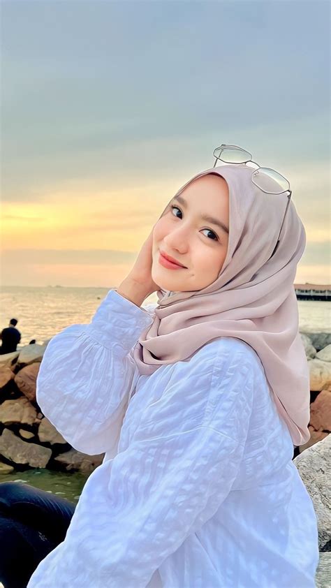 Wanita Berhijab