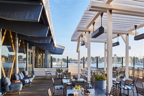 Discover the Ultimate Gourmet Experience at Berkeley Marina Restaurants: Savor the Coast's Best Cuisines
