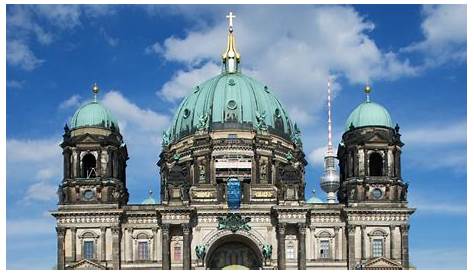Der Berliner Dom ist die flächenmäßig größte evangelische Kirche