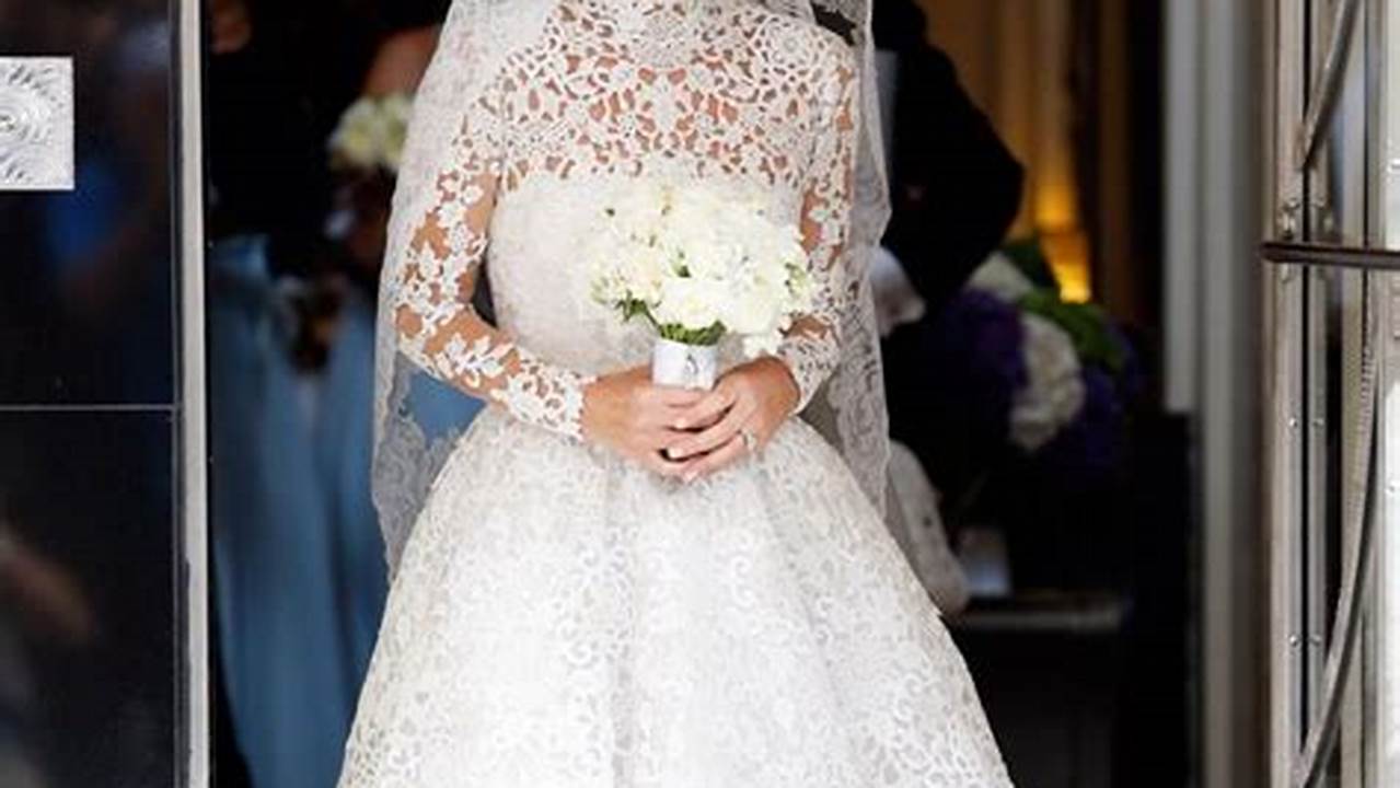 Unveil the Secrets of Iconic Celebrity Wedding Dresses