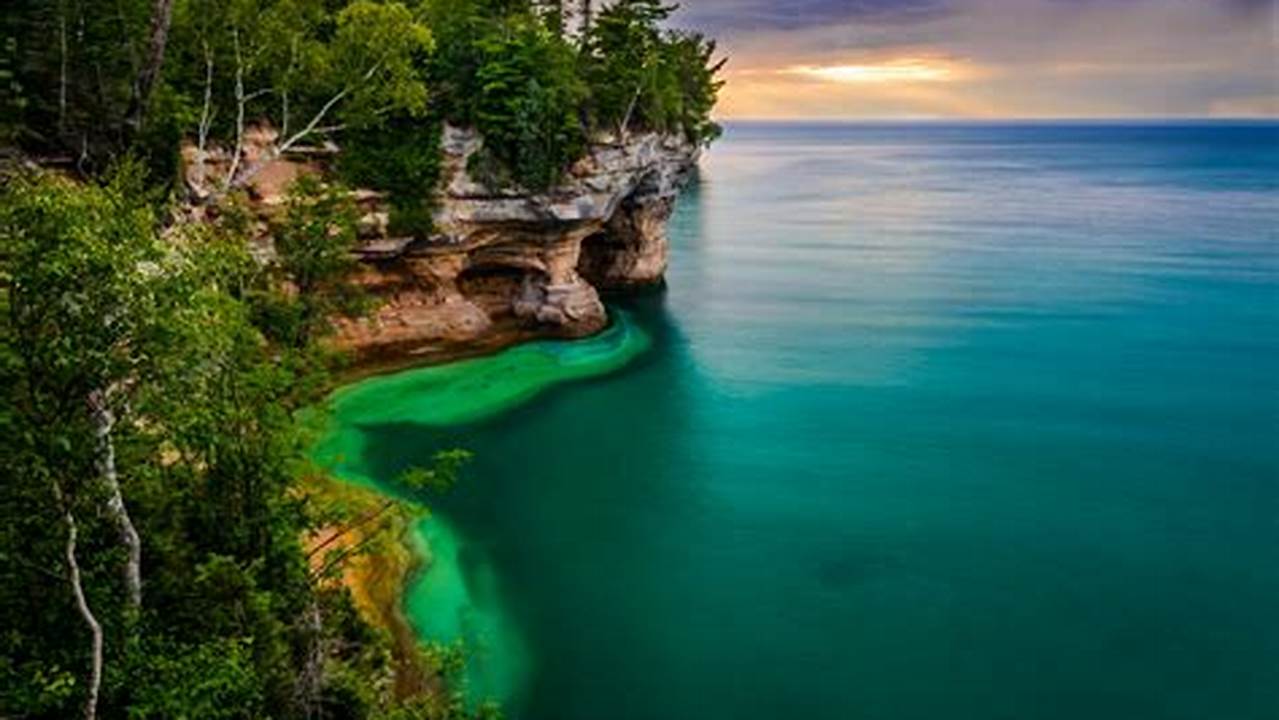 Unveiling the Best Places to Visit on Lake Michigan: A Traveler's Guide to Unforgettable Destinations