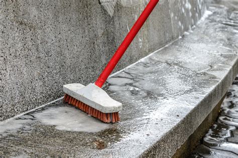 Top 10 Best Push Broom For Concrete