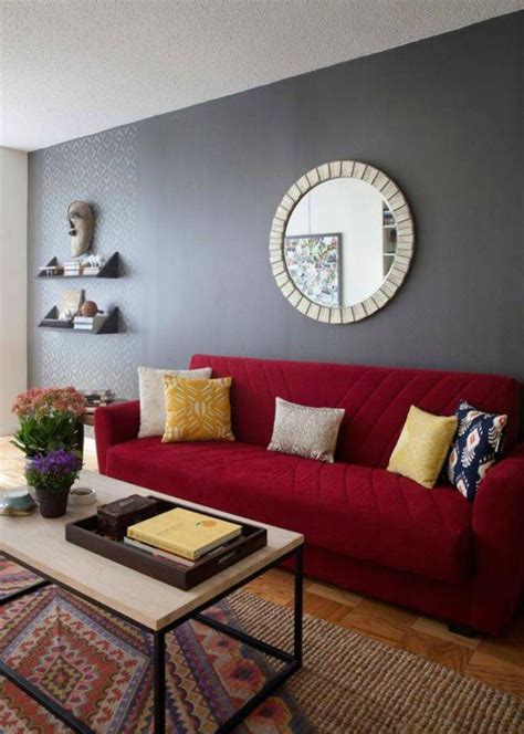 Discover the Best Wall Color Combinations to Accentuate Your Red Sofa ...