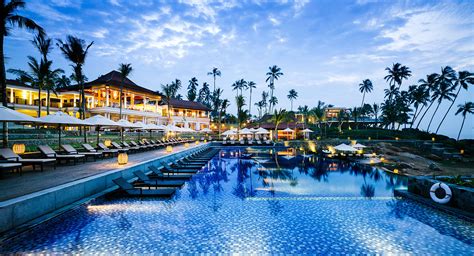 best 5 star beach hotels in sri lanka