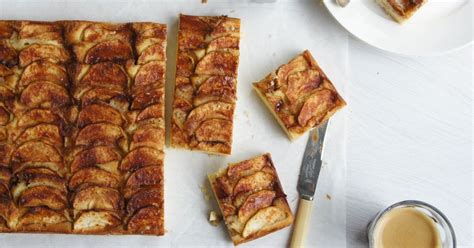 Apple Slices Recipe {Chicago Bakery Style Apple Sqares}