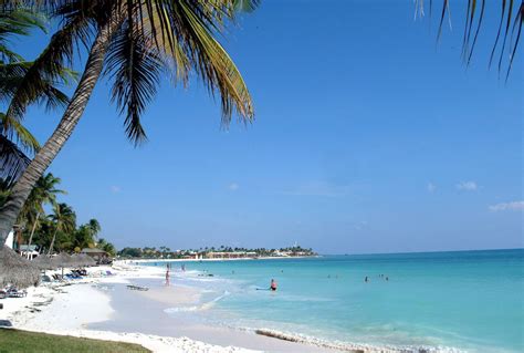 best beach in oranjestad aruba