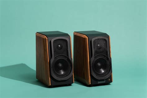 Best Bookshelf Powered Speaker