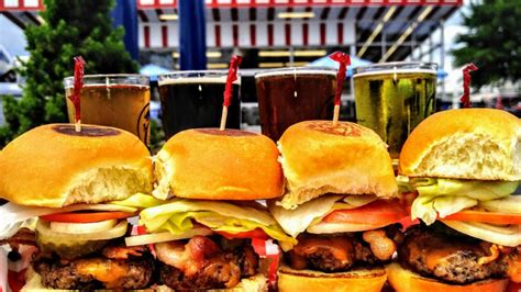 best burgers in downtown richmond va