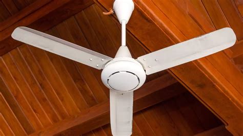 Best Ceiling Fans Under 2000