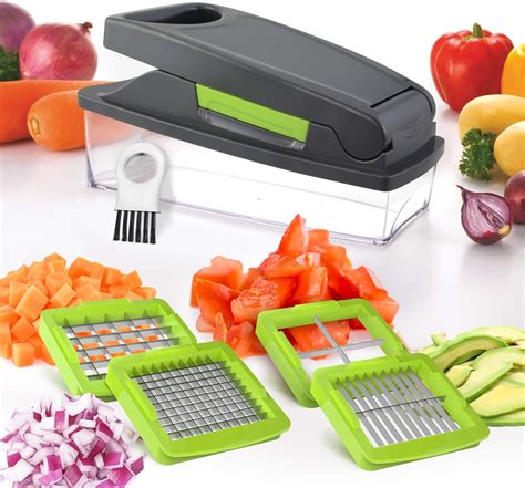 Best Vegetable Choppers for 2017 (Buying Guide)