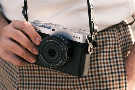Best Compact Mirrorless Lens Camera