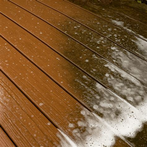 Best Composite Deck Mold Cleaner