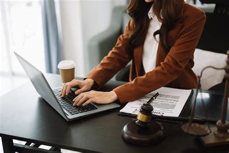 Best Computer For Lawyers