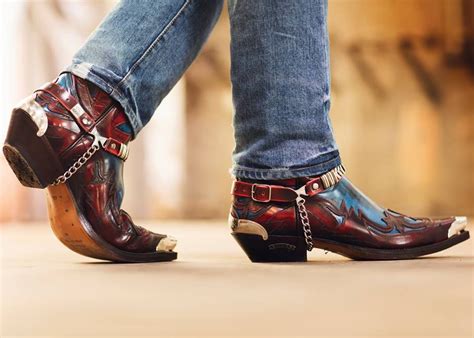 best cowboy boots for men 2023