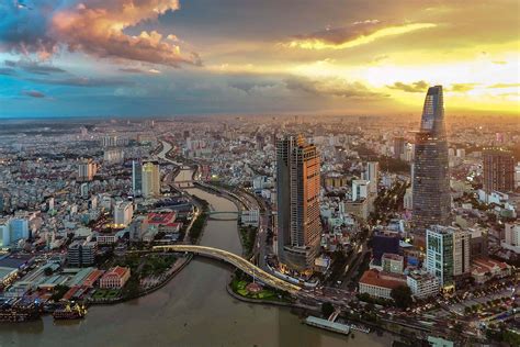 best district to stay in ho chi minh city