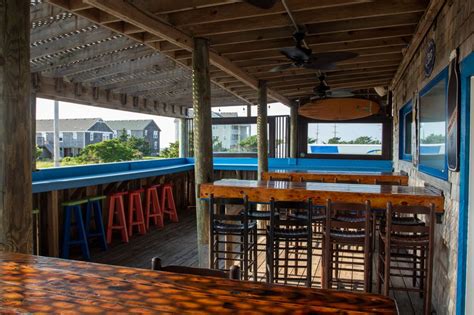 Best Dive Bars Outer Banks